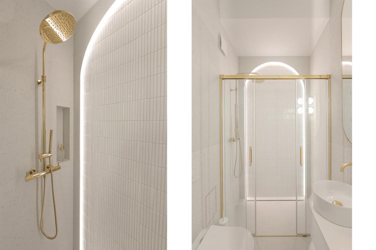 Old Town Pure White By Downtown Apartments Гданск Екстериор снимка